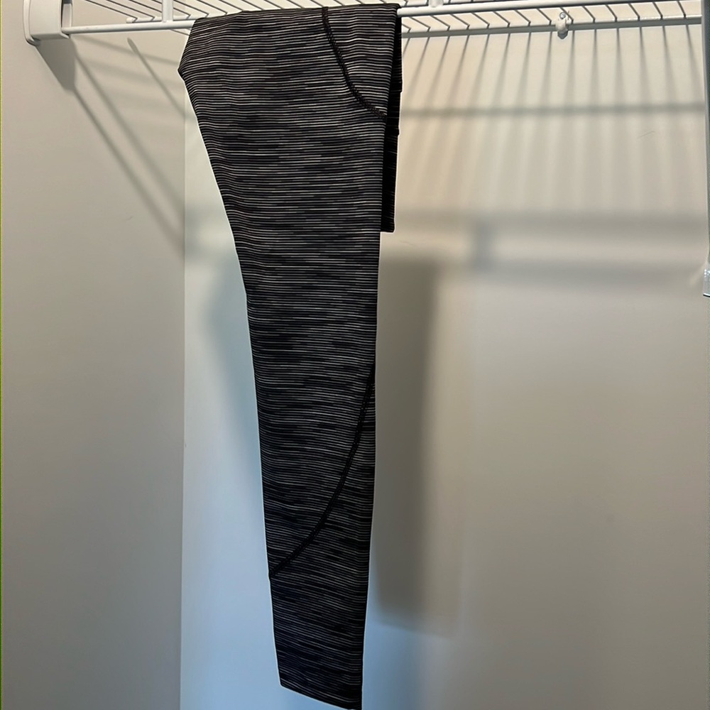 Black Leggins With Pockets